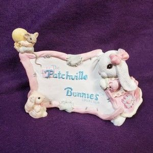 Patchville Bunnies Signature Marker w/original box  Easter Rabbit Bunny Sign